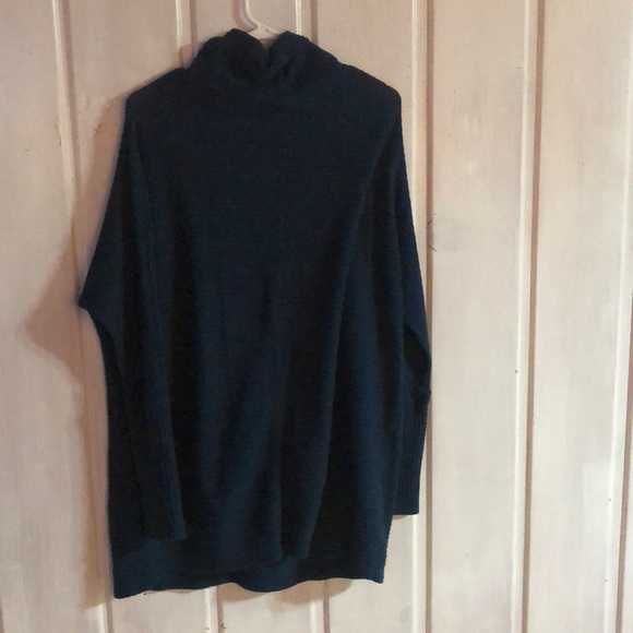 Free People tunic. EUC - Picture 4 of 4